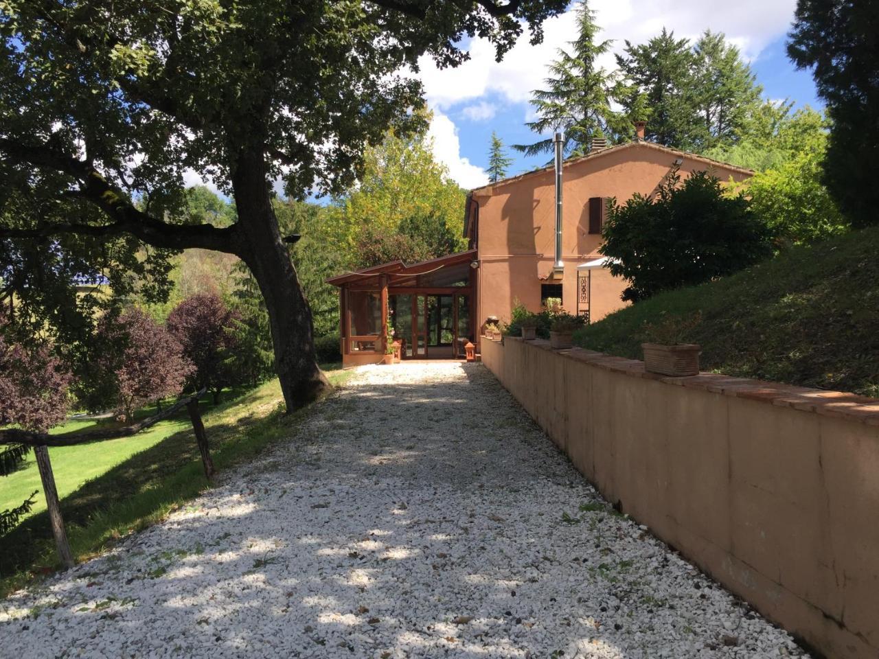 Agriturismo Gioie Di Campagna Fabriano Exterior photo